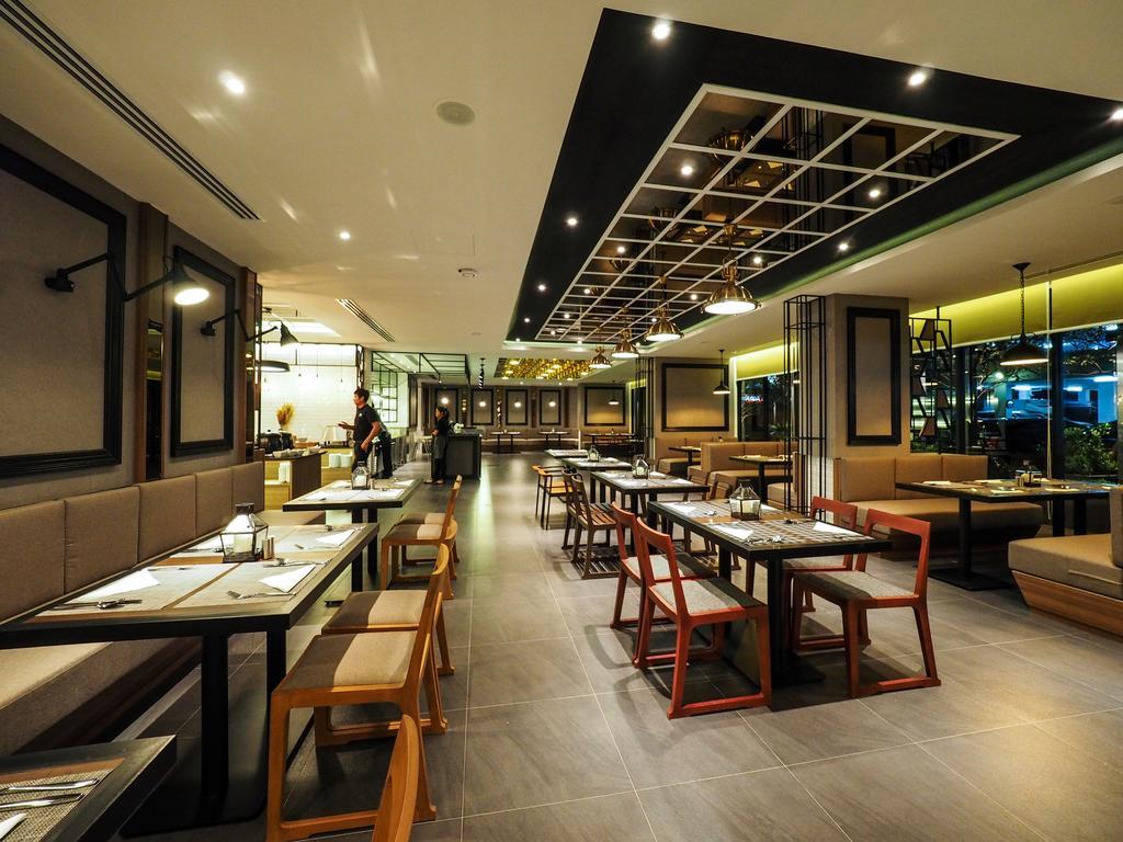 130 Hotel & Residence Bangkok Dış mekan fotoğraf