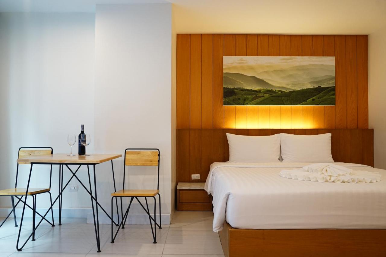 130 Hotel & Residence Bangkok Dış mekan fotoğraf